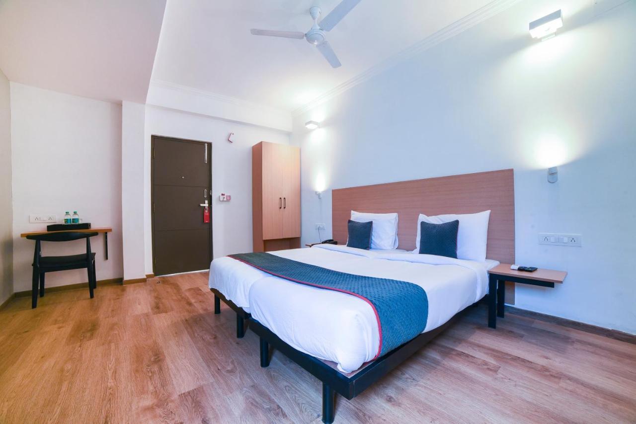 Collection O Vadapalani Hotell Chennai Exteriör bild