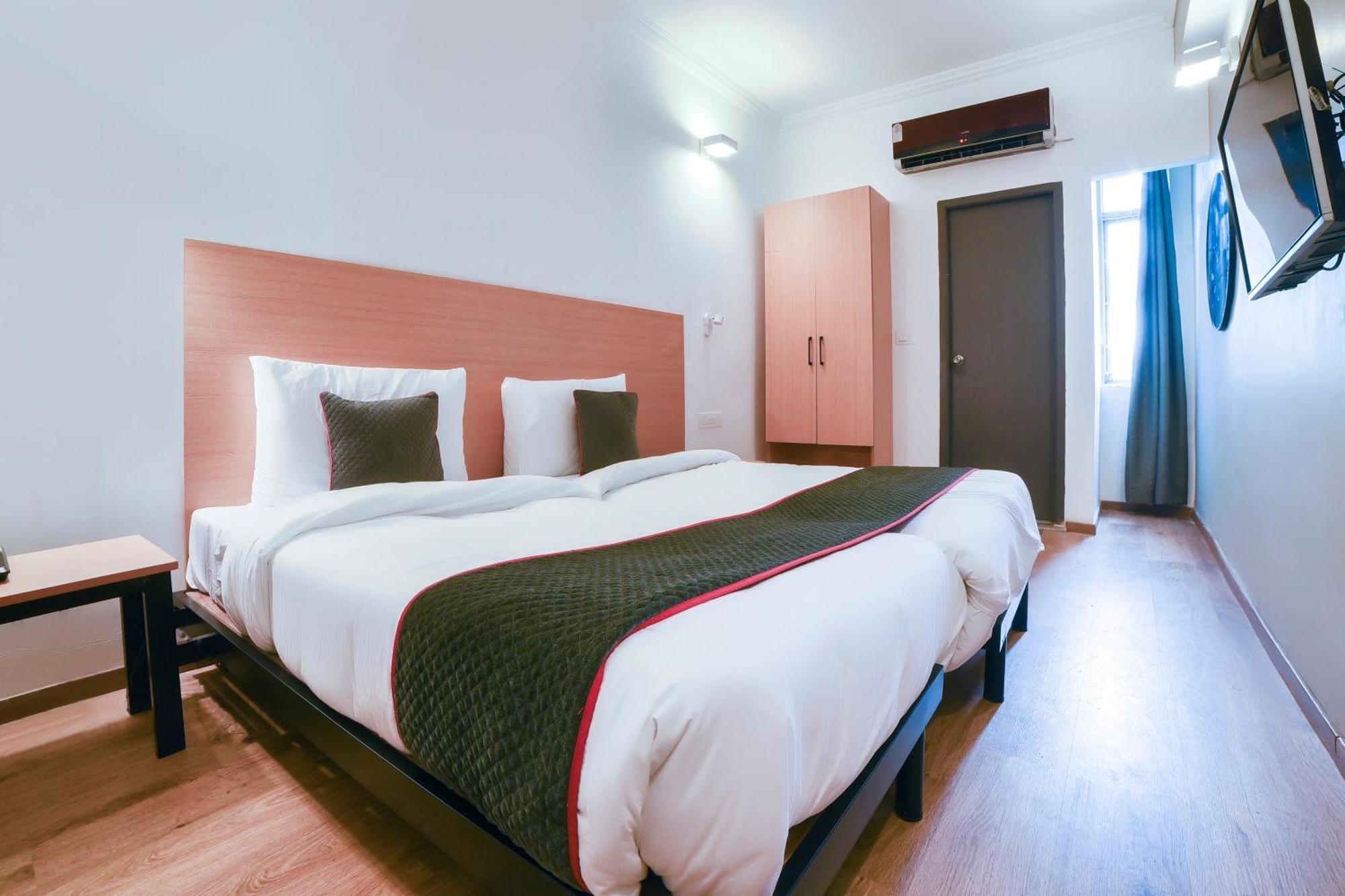 Collection O Vadapalani Hotell Chennai Exteriör bild